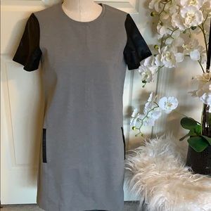 Club Monaco gray dress with leather sleeves sz 4